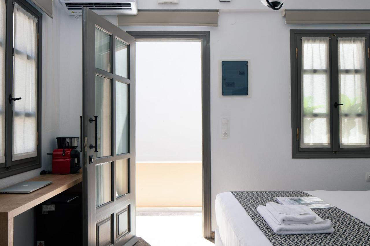 Gateway Suites Ретимно Екстериор снимка