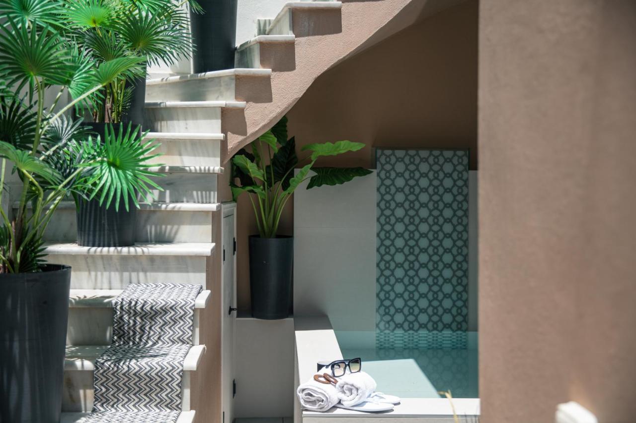 Gateway Suites Ретимно Екстериор снимка