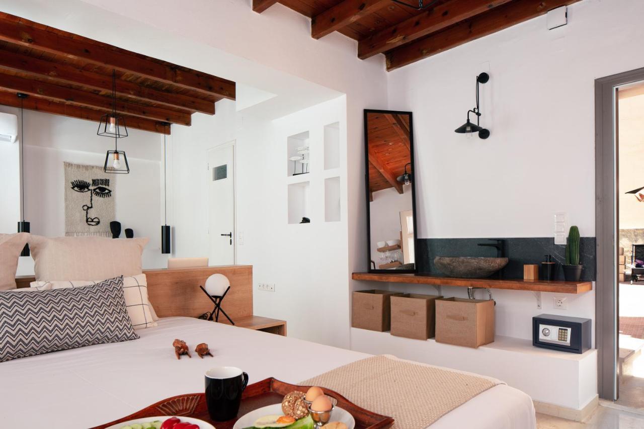 Gateway Suites Ретимно Екстериор снимка