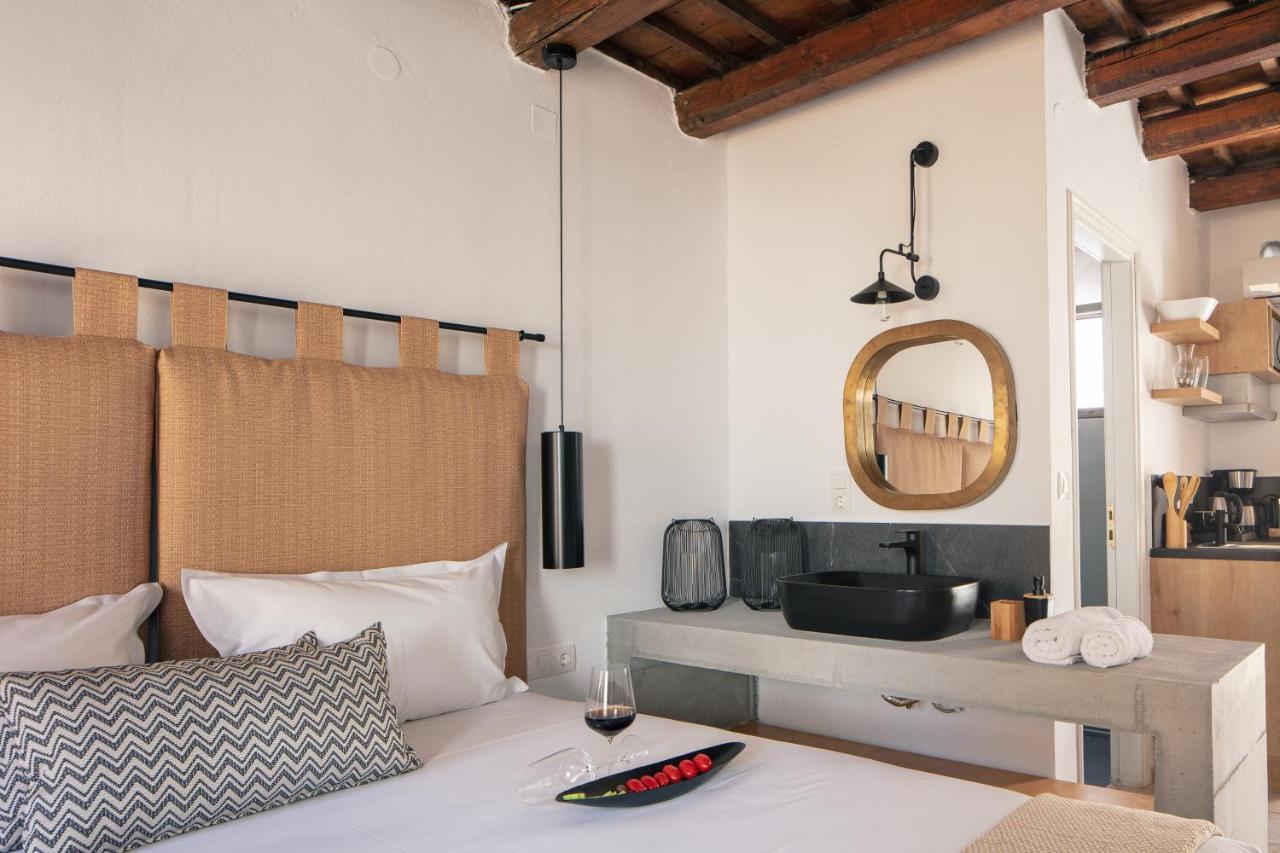 Gateway Suites Ретимно Екстериор снимка