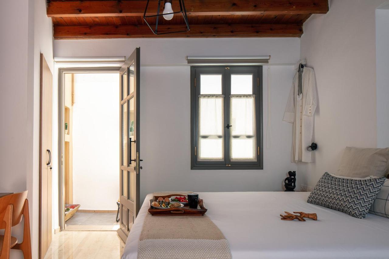 Gateway Suites Ретимно Екстериор снимка