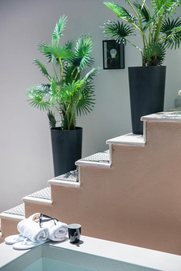 Gateway Suites Ретимно Екстериор снимка