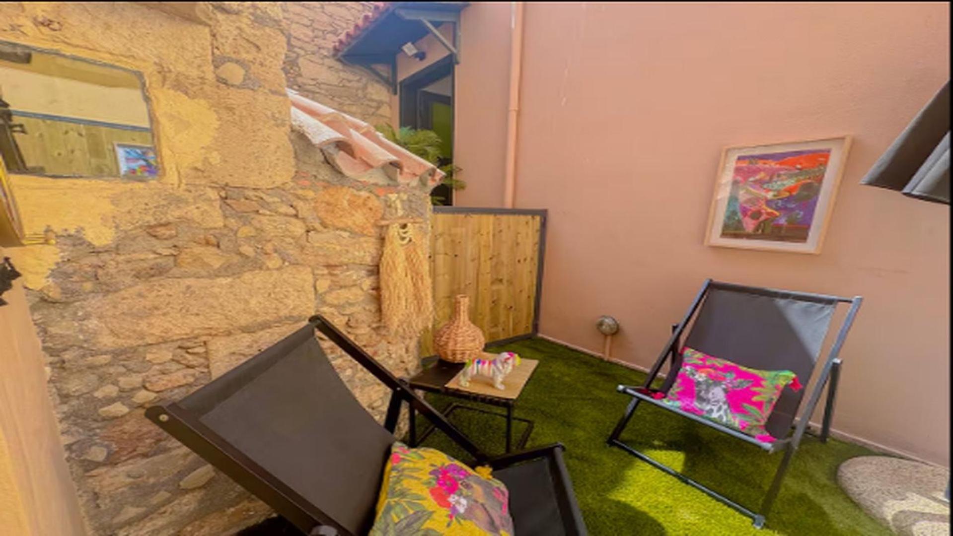 Gateway Suites Ретимно Екстериор снимка